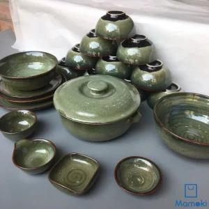 Bộ Bát Đĩa Gốm Sứ Men Xanh Ngọc Viền Nâu Cổ Điển – Set Gia Đình Tiêu Chuẩn
