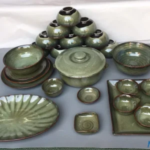 Bộ Bát Đĩa Gốm Sứ Men Xanh Ngọc Viền Nâu Cao Cấp – Set Đại Gia Đình Đầy Đủ