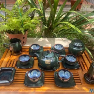 Bộ Ấm Chén Gốm Sứ Men Hỏa Biến Xanh Lục Thẫm Lòng Cánh Hoa