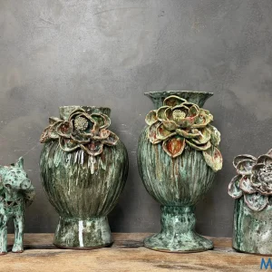 Bộ bình gốm men khô hoa sen xanh rêu kèm decor hươu